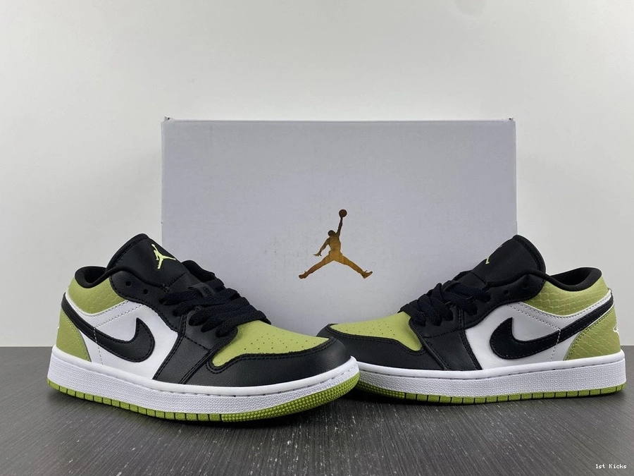 Green Snakeskin DX4446-301 Vivid Jordan (W) 1 Low - 1012